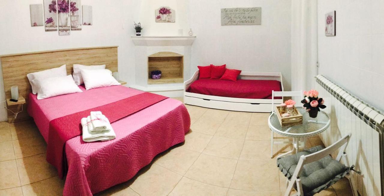 Up Bed & Breakfast Carosino Luaran gambar