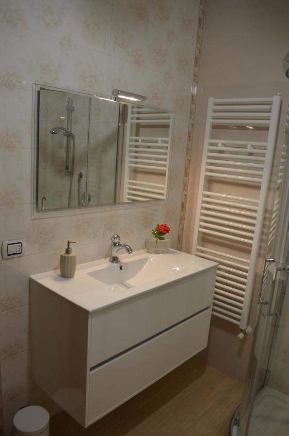 Up Bed & Breakfast Carosino Luaran gambar