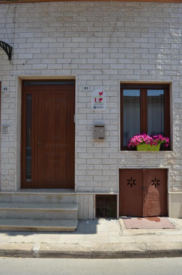 Up Bed & Breakfast Carosino Luaran gambar