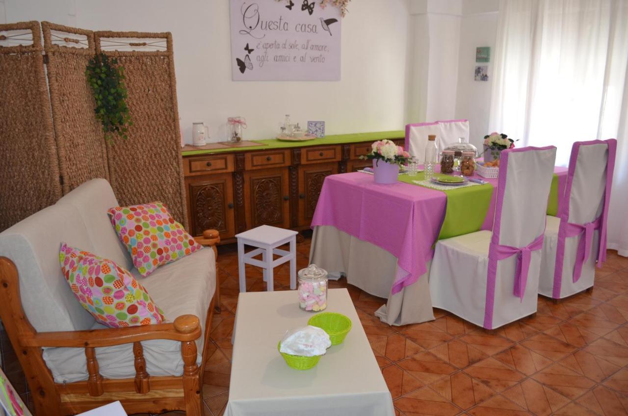 Up Bed & Breakfast Carosino Luaran gambar
